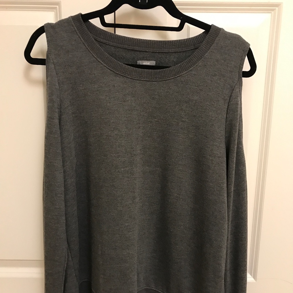 Long sleeve open shoulder sweatshirt